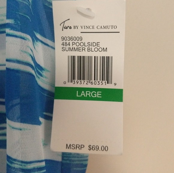 Two by Vince Camuto Poolside Summer Bloom Blouse - Picture 3 of 7
